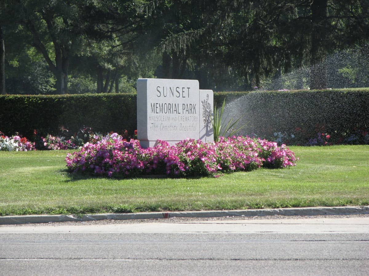 Sign for Sunset Memorial Park